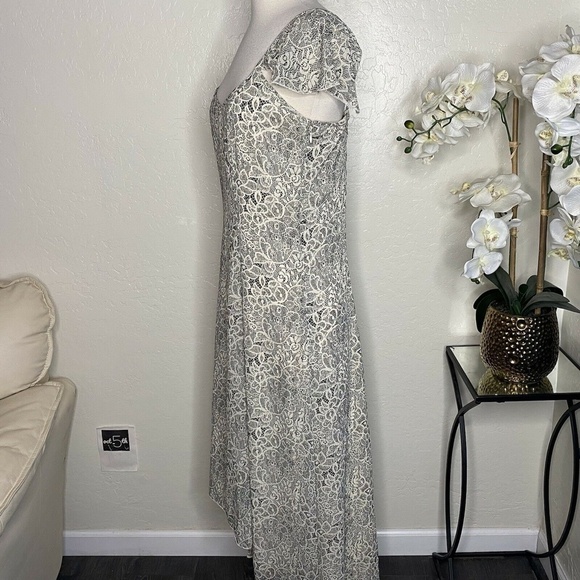 Belle Badgley Mischka Lace Print Dress Grey Sz 8 - Picture 4 of 6
